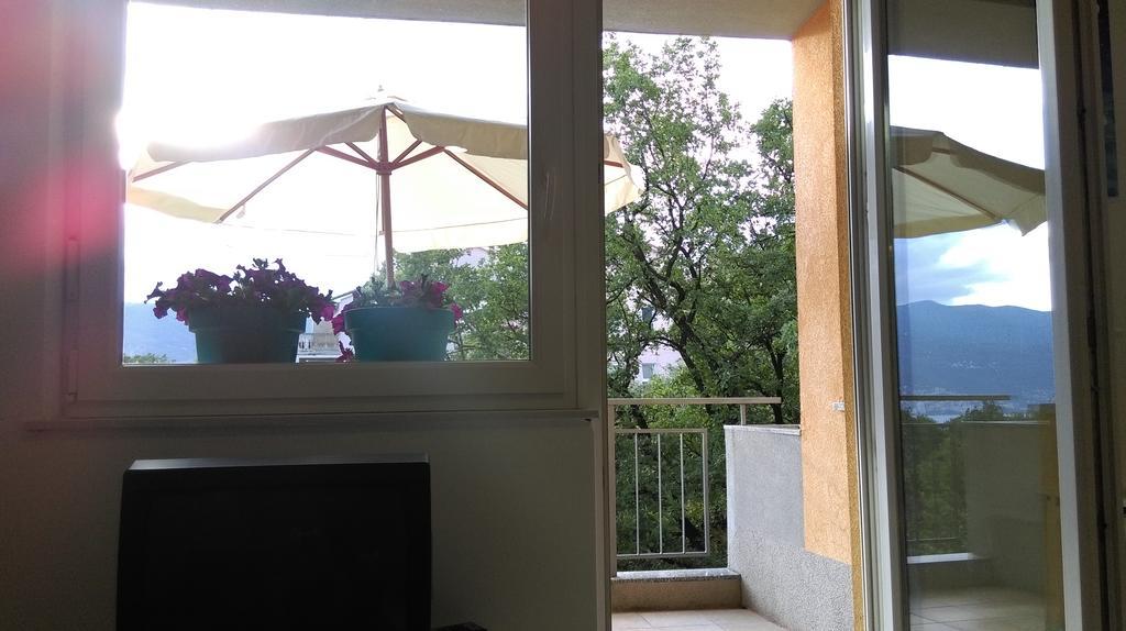 Apartment Julie 4 Rijeka Eksteriør billede